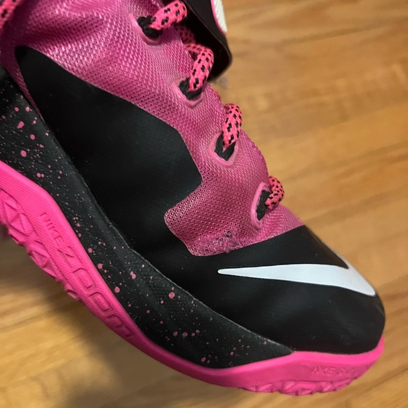 Nike Lebron Soldier 8 - Men Size 12 - Used - No Box - Picture 4 of 4